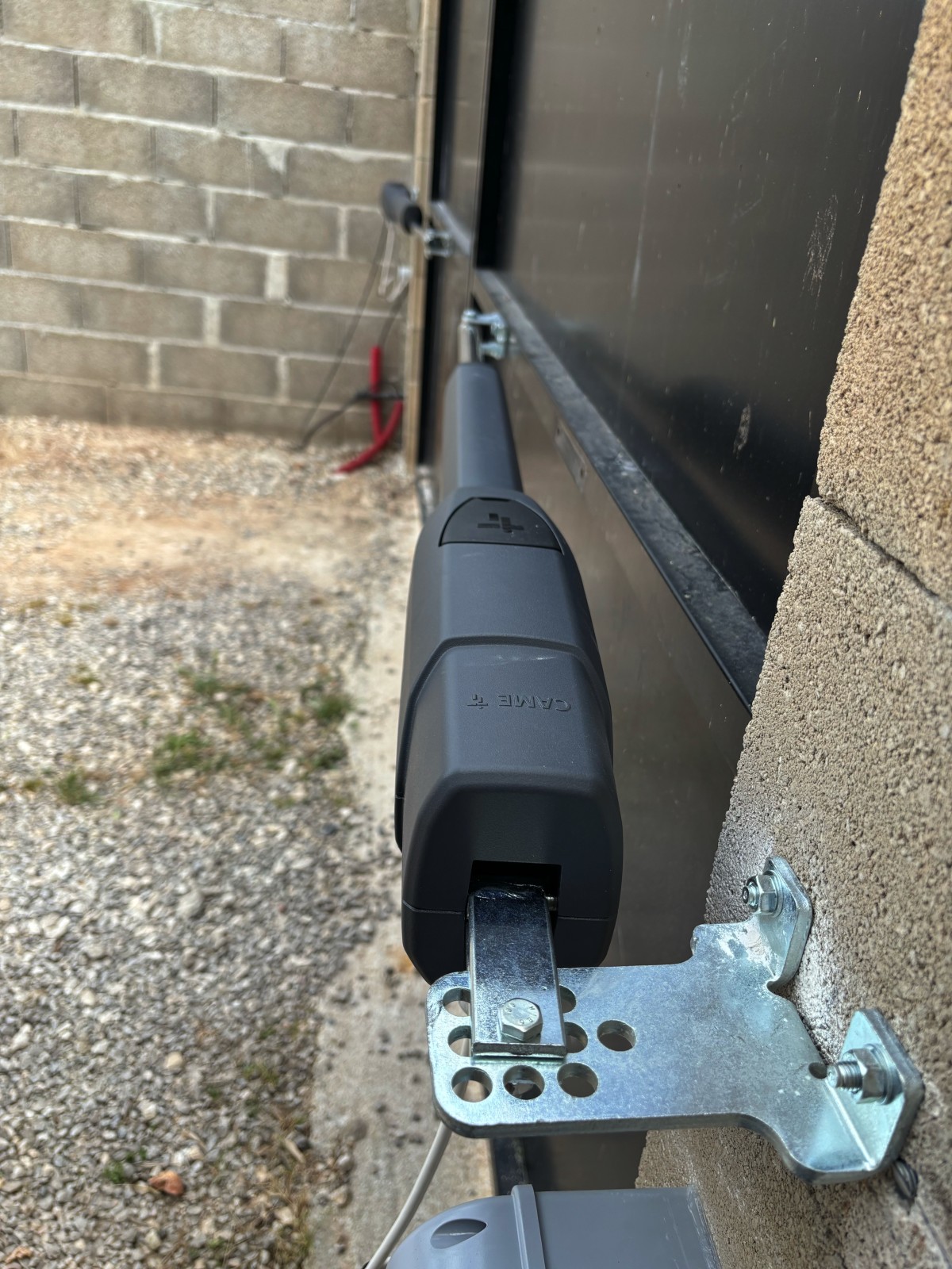 Installation et dépannage de motorisation CAME ATS pour portail battant à Vitrolles (13127)