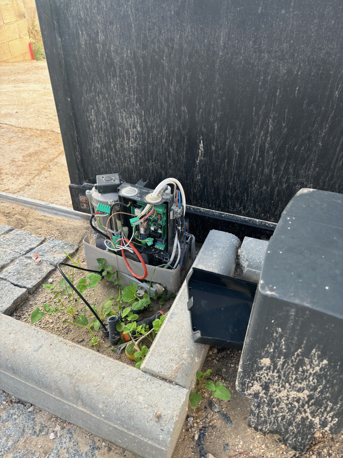 Dépanneur de moteur CAME par kit BXV06 pour portail coulissant aux Pennes-Mirabeau 13170