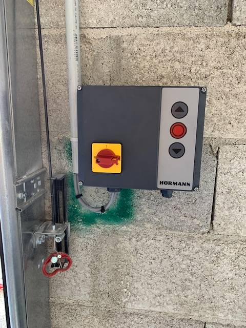 Réparateur CAME agréé pour porte de garage sectionnelle qui ne s'ouvre plus
