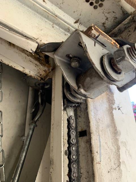 Débloquer votre porte de garage en sous-sol de résidence sur Aix-en-Provence