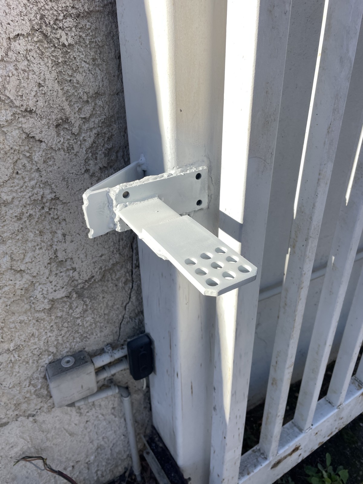 Installateur Came motorisation ATS pour portail battant aux Milles