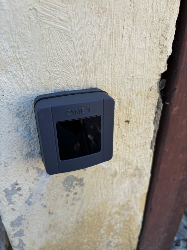 Remplacement des cellules de sécurité CAME pour portails battants et coulissants à Vitrolles