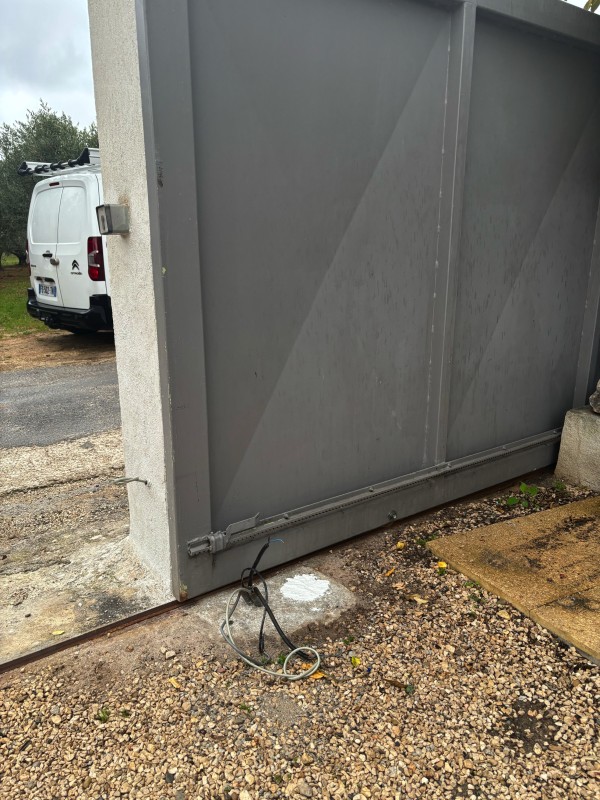 BXV08AGS MOTEUR POUR PORTAIL COULISSANT 800 KG CAME 24V au Rove 