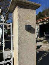 Contrôle d'accès par digicode ou clavier à code avec lecteur de badge pour portail et portillon à Septèmes près des Pennes Mirabeau