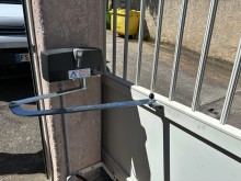Installation et dépannage de motorisation BENINCA KPR pour portail battant à Vitrolles (13127) 
