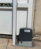 Urgence dépannage d'un portail coulissant came qui ne s'ouvre plus dans une maison sur Cabriès proche d'aix en provence