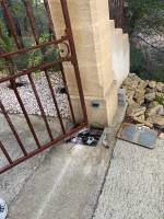 Dépanner un moteur hydraulique enterré frog came sur un portail battant d'une villa à Aix-en-Provence 13100