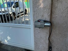 Installation et dépannage de motorisation BENINCA KPR pour portail battant à Vitrolles (13127) 